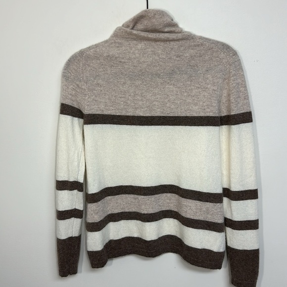 Kier + J Cashmere Turtleneck Striped Sweater‎ Small - Picture 3 of 6
